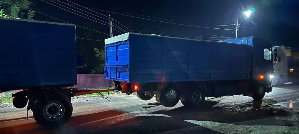 На Одещині під колесами вантажівки загинув 16-річний хлопець