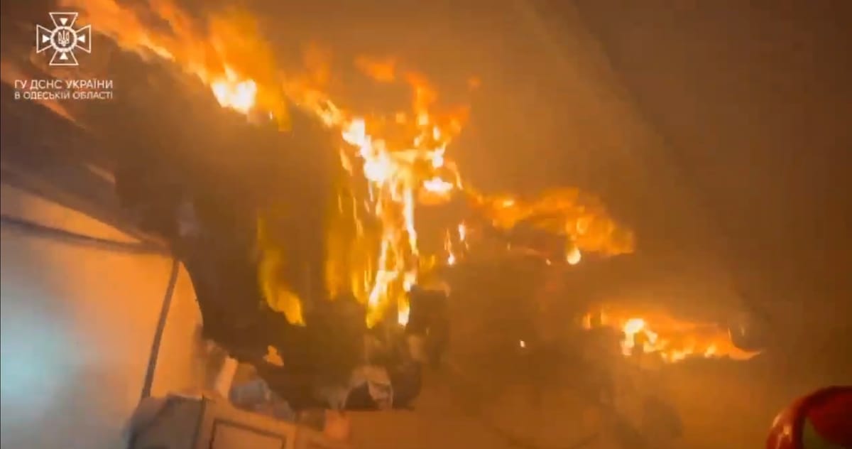 В Одесі сталася пожежа в цеху одного із заводів міста